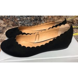Lane Bryant Black Scalloped Flats Shoes 8 8.5 Wide